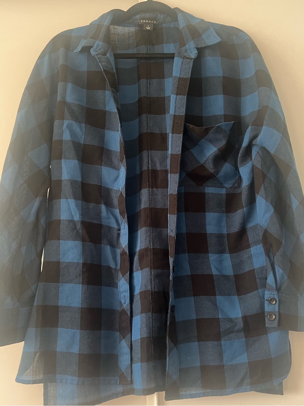 Trouve Blue and Black Plaid Button-Down Shirt